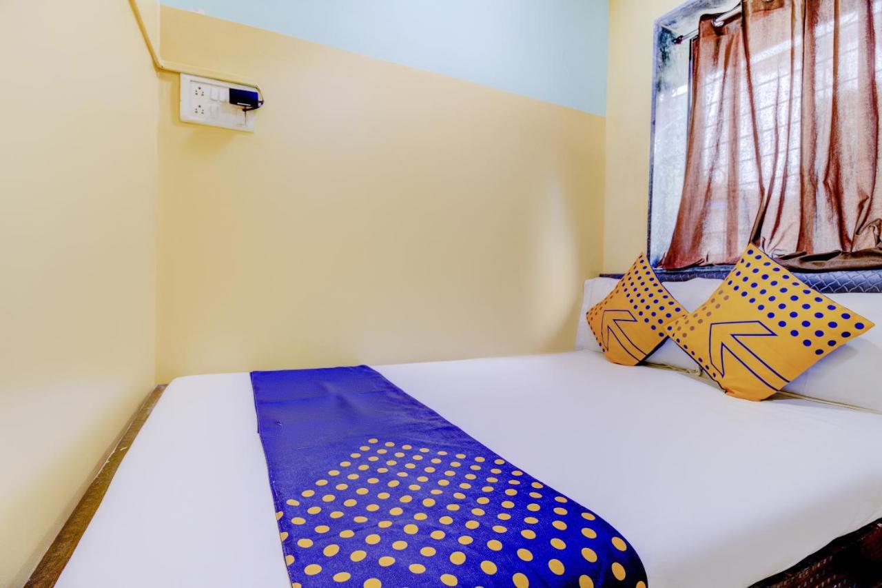 Oyo 70661 Hotel Al Makkah Managed By Hotel Paris Bombaj Zewnętrze zdjęcie