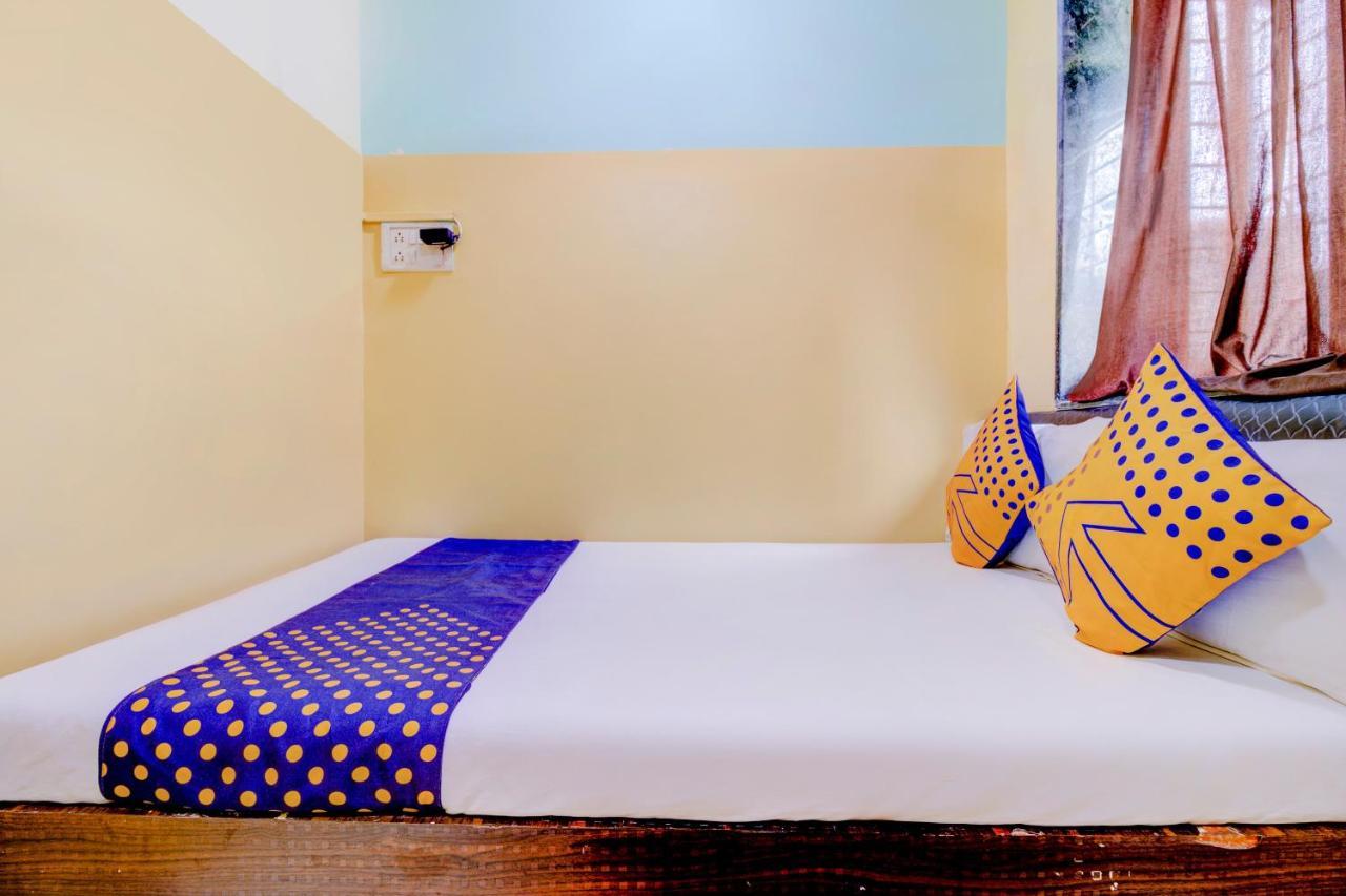 Oyo 70661 Hotel Al Makkah Managed By Hotel Paris Bombaj Zewnętrze zdjęcie